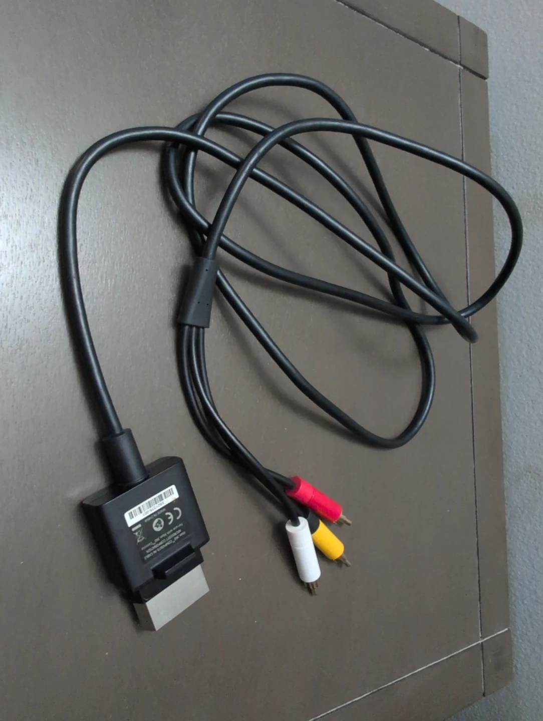 Official OEM Microsoft Xbox 360 AV Composite Audio/Video Cable - photo 3