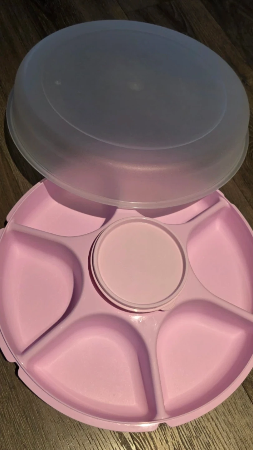 Tupperware Serving Centre Set with Removable Dip Container - photo 2