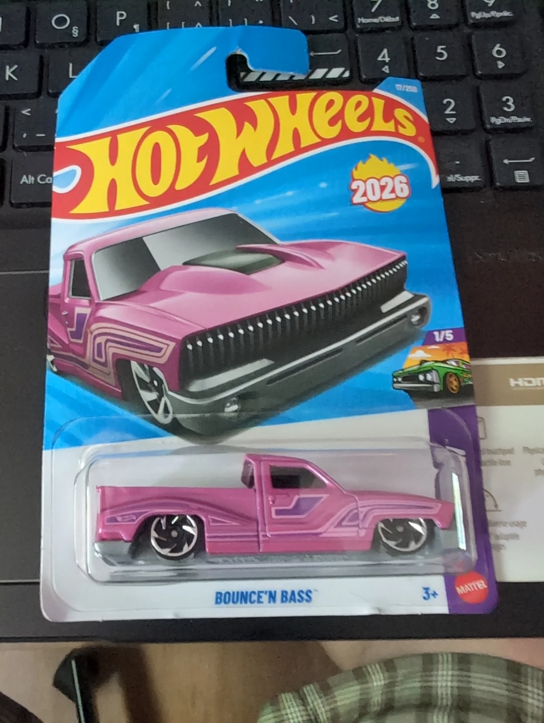 Hot Wheels Bounce 'N Bass Pink Pickup Truck
