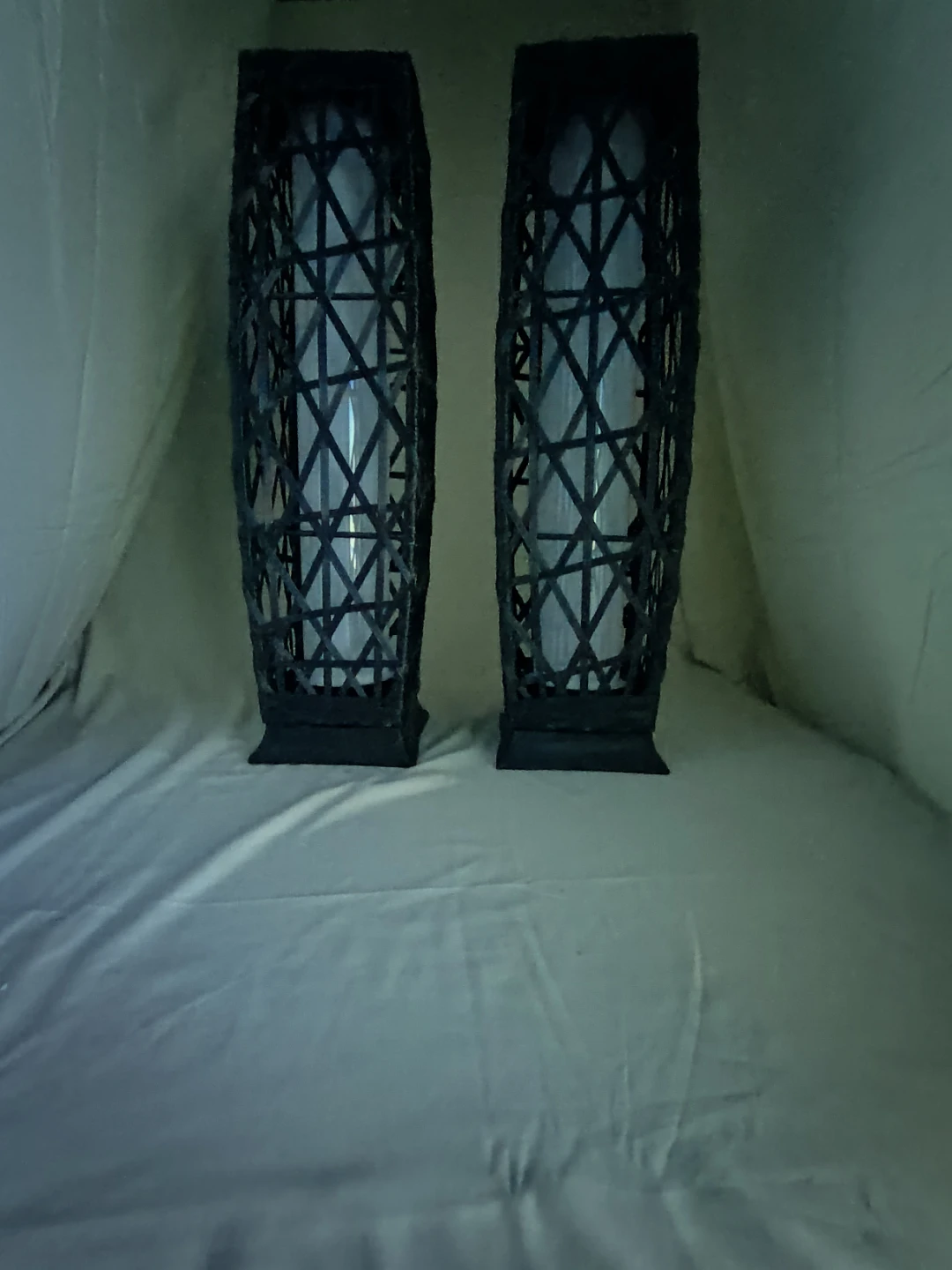 Set of 2 Tall Woven Lanterns - photo 3
