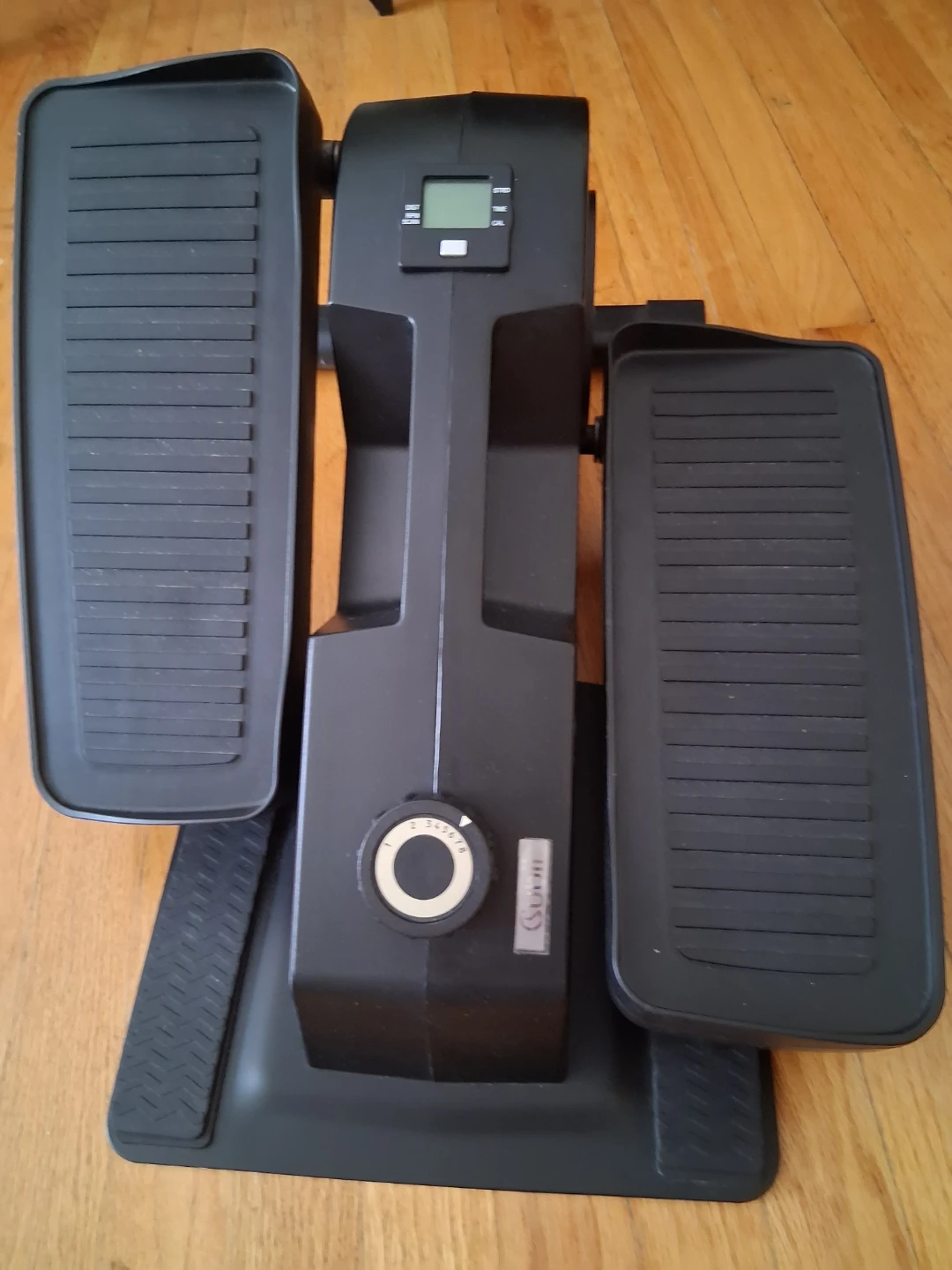 Cubii Under Desk Elliptical Mashine