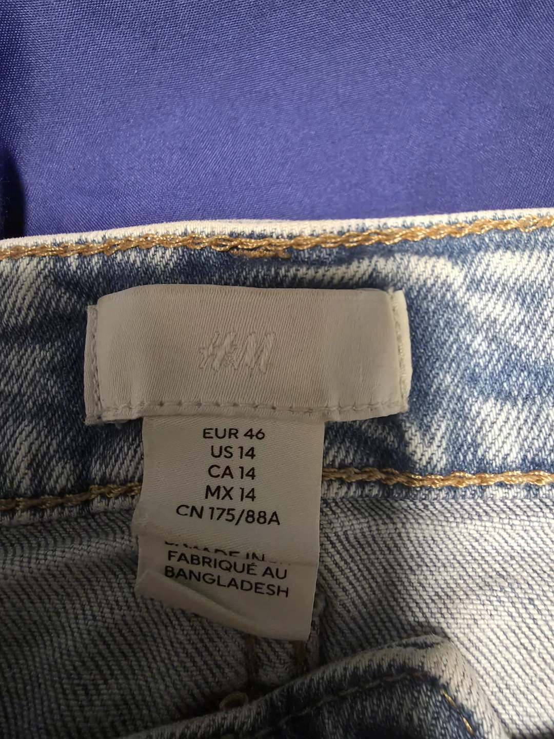 H&M Light Wash Denim Jeans - photo 3