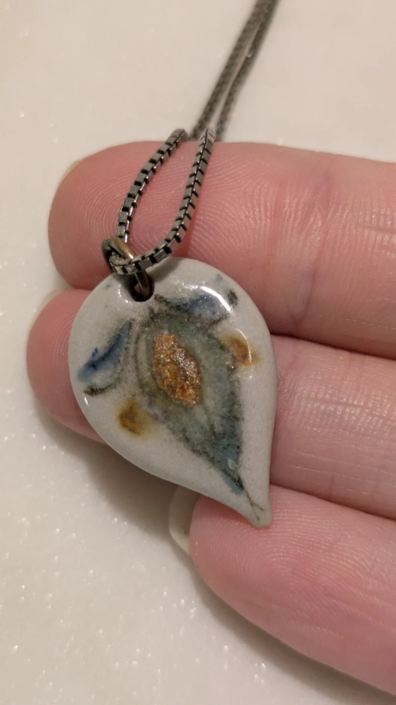 Ceramic Leaf Pendant Necklace