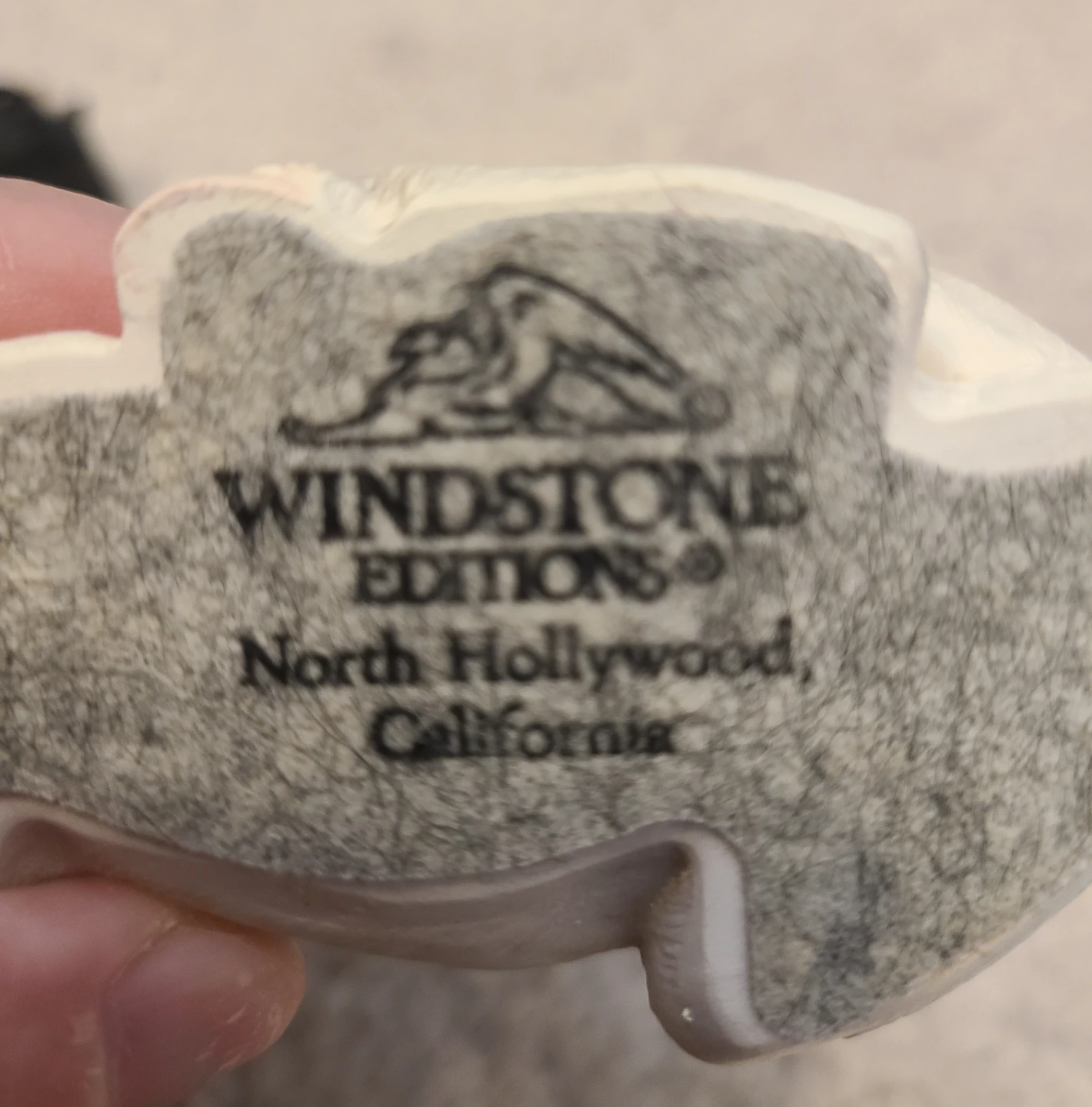 Windstone Editions Baby Pegasus Statue - photo 5