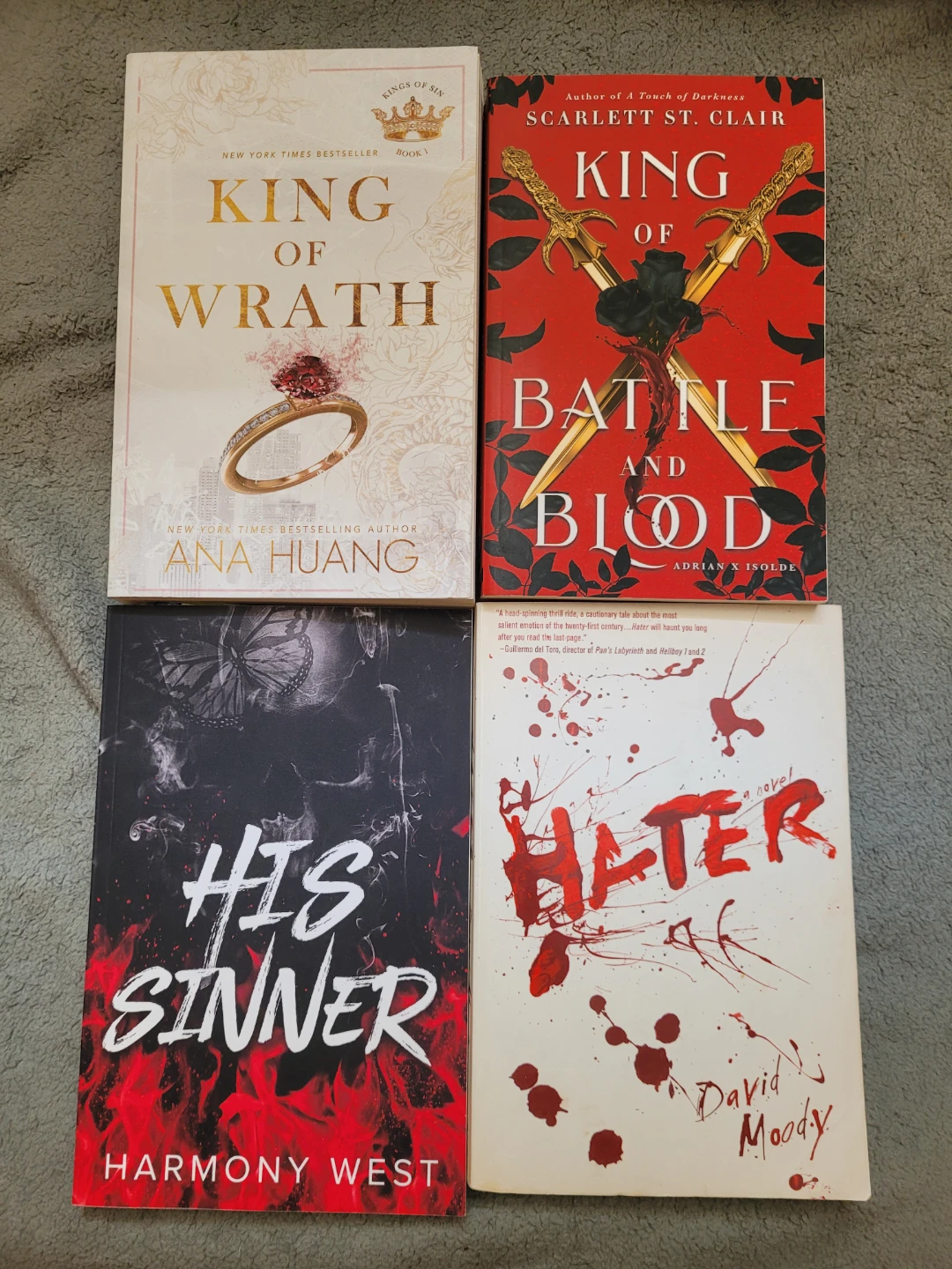 Books 📚💀❤️