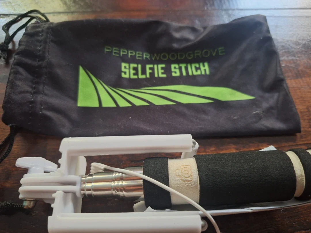 Pepperwoodgrove Selfie Stick with Pouch