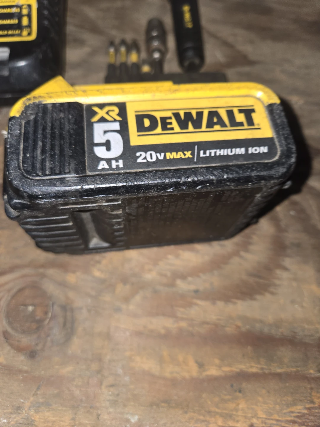 DEWALT 20V max combo not parting out - photo 4