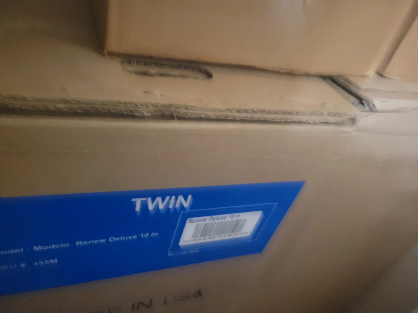 Renew Deluxe 10 in Twin Mattress