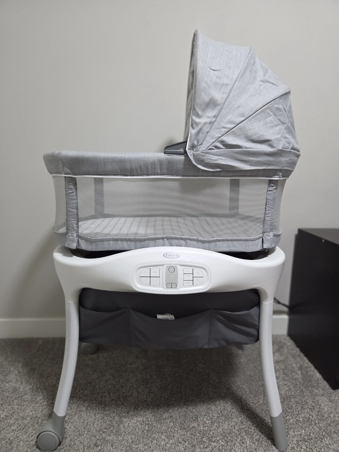 Graco DreamSuite Bassinet