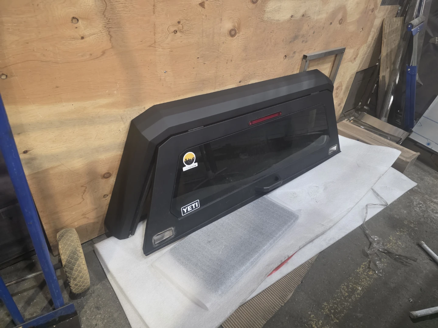 Rsi smartcap (3rd gen tundra) rear pannel and door - photo 2