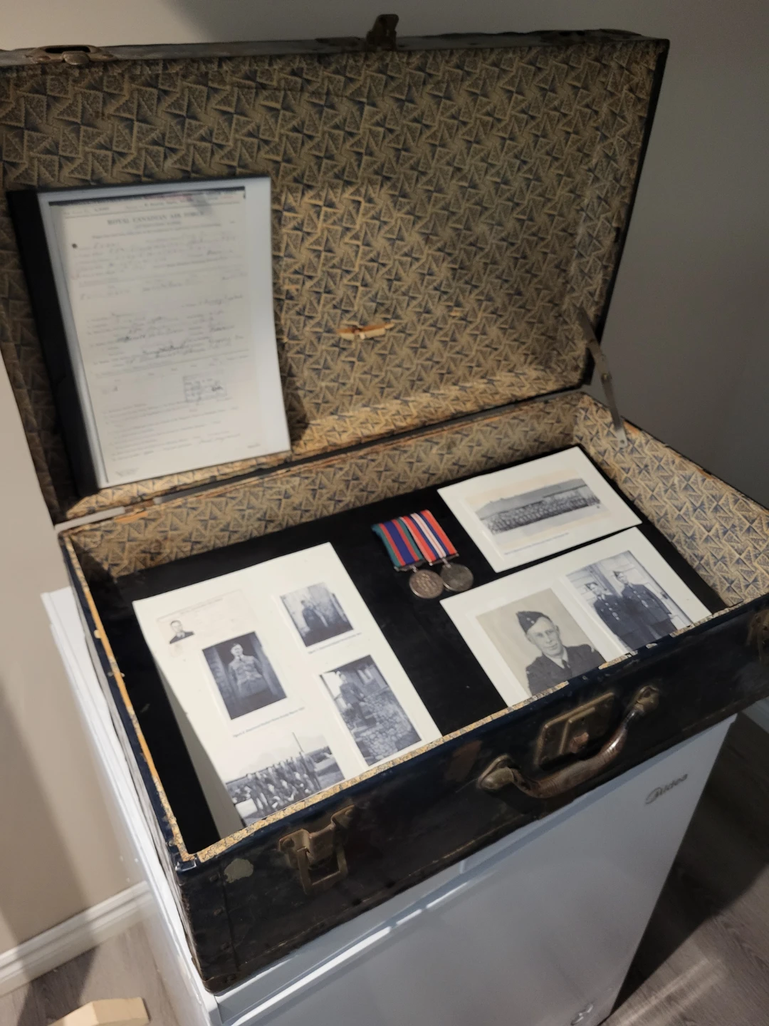 Vintage RCAF WW2 Suit Case with Medals