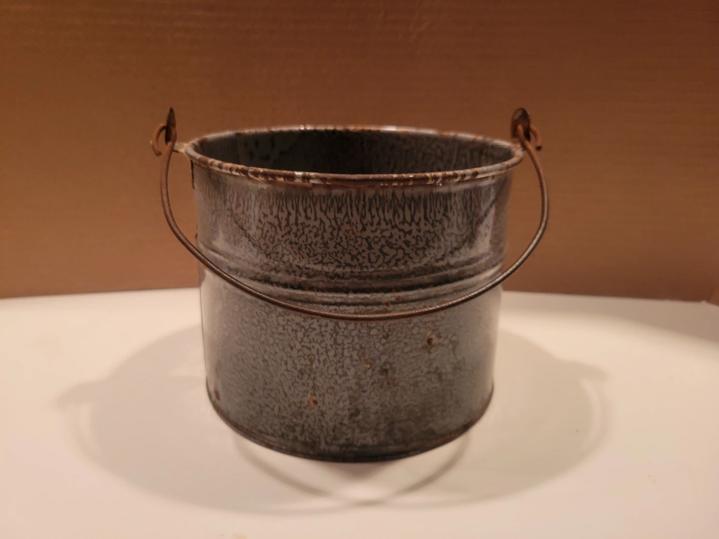 Vintage Enamelware Pail - photo 2