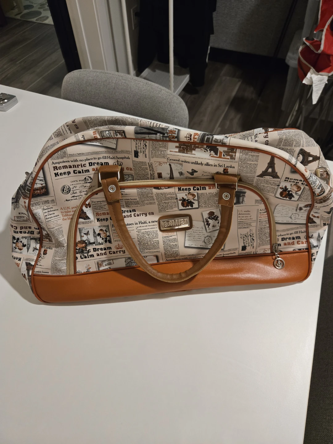 Travel Bag - Newspaper Print - photo 3