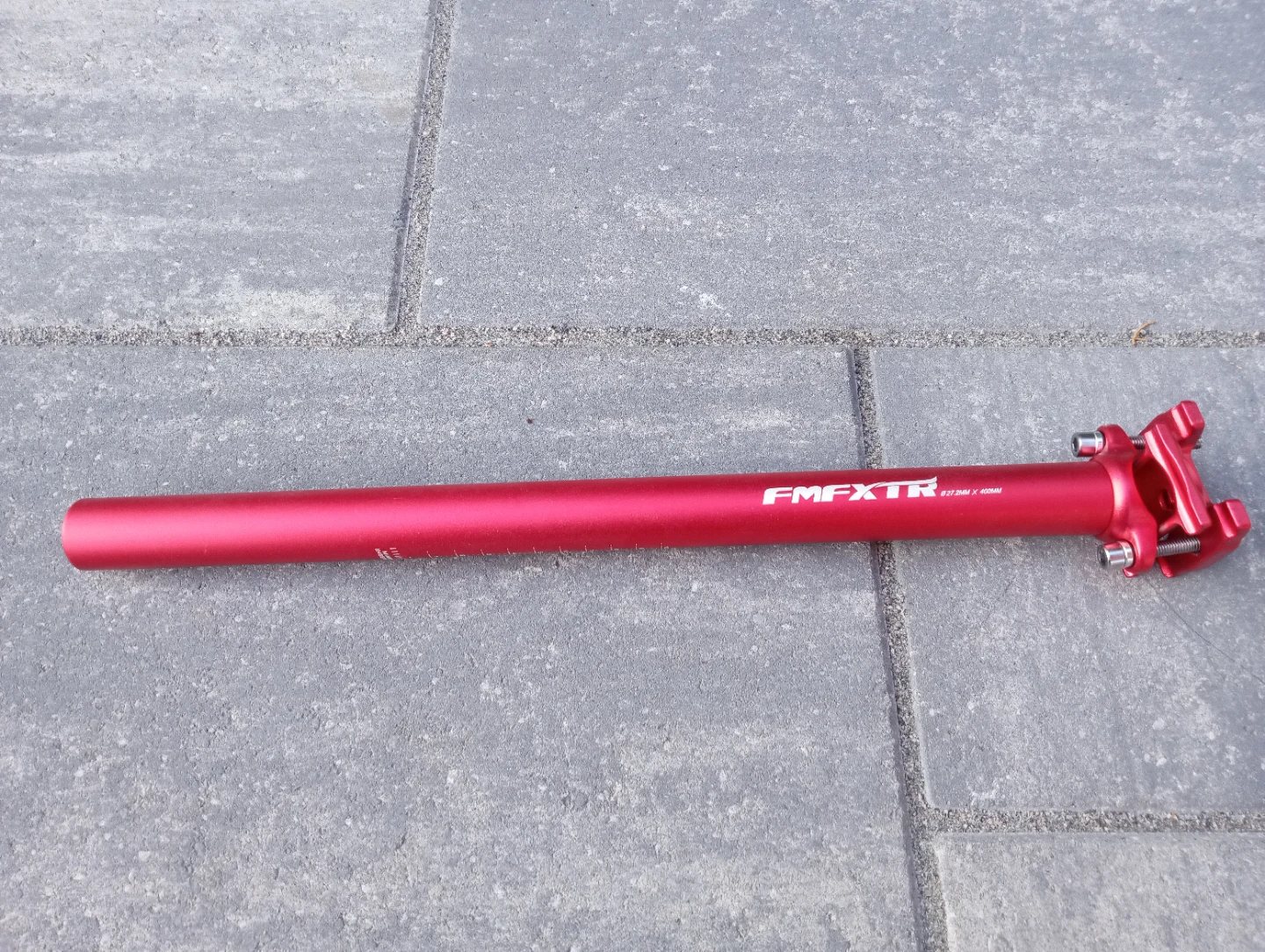 Bike seatpost 27.2mm x 400 mm Red Bicycle Seatpost