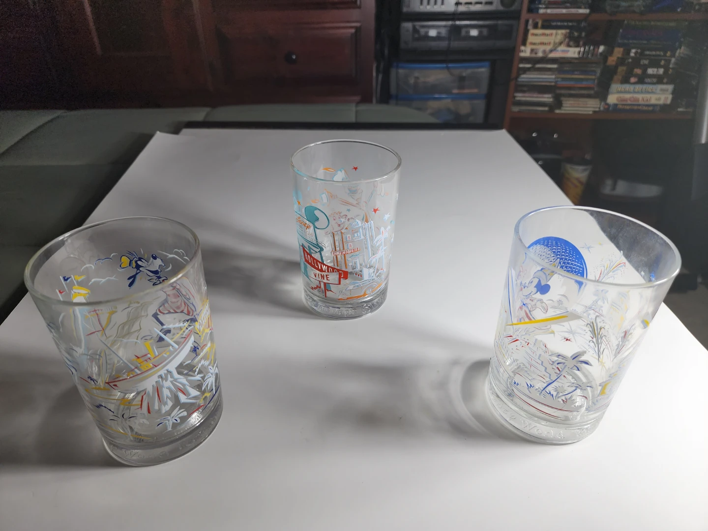 Set of 3 Disney Commemorative Glasses - photo 2