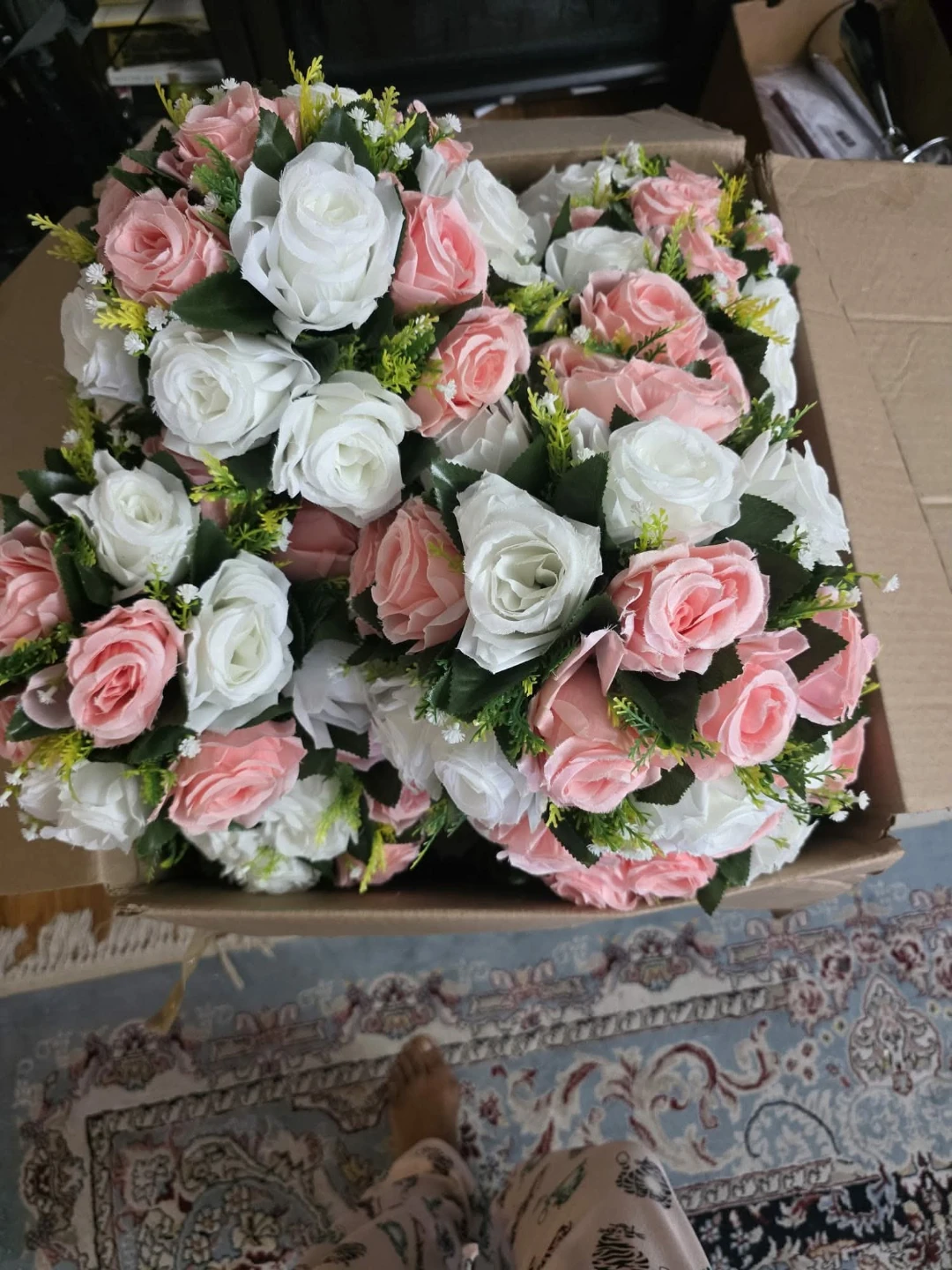 Rental Rental Renta.   centerpiece