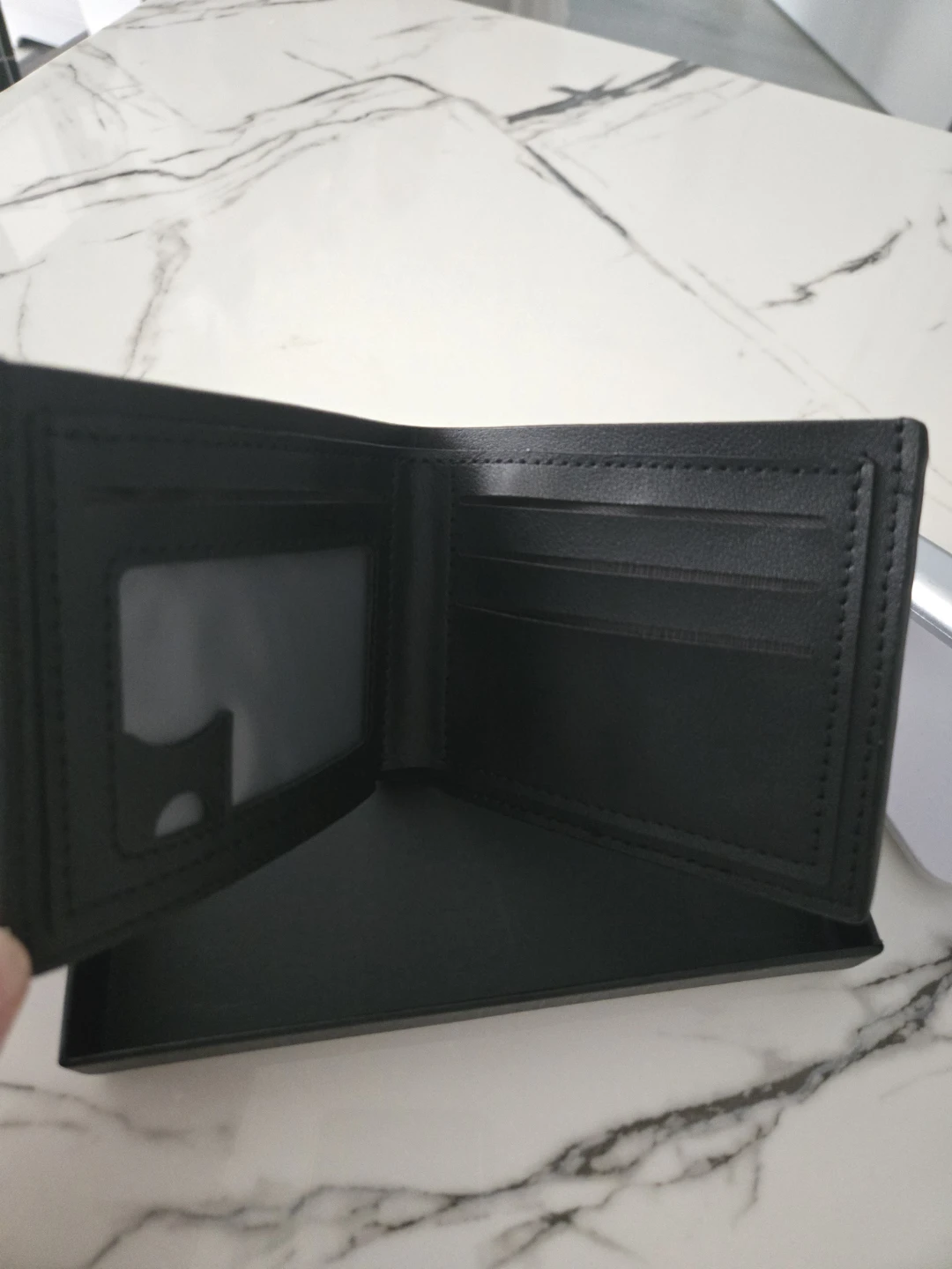 JIANGHAO Bifold Wallet - Black