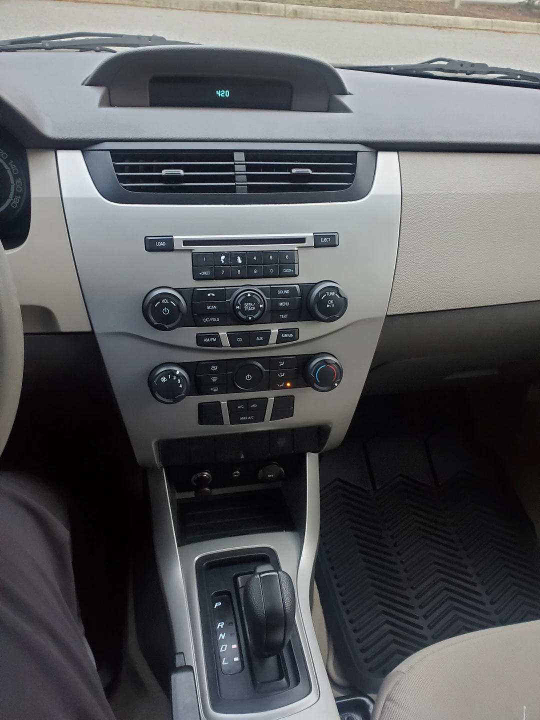 2008 Ford Focus Sedan - photo 5