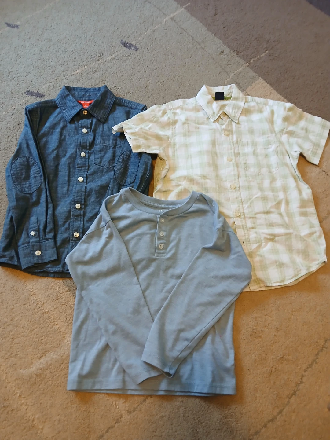 Kids clothes (5-7yo)