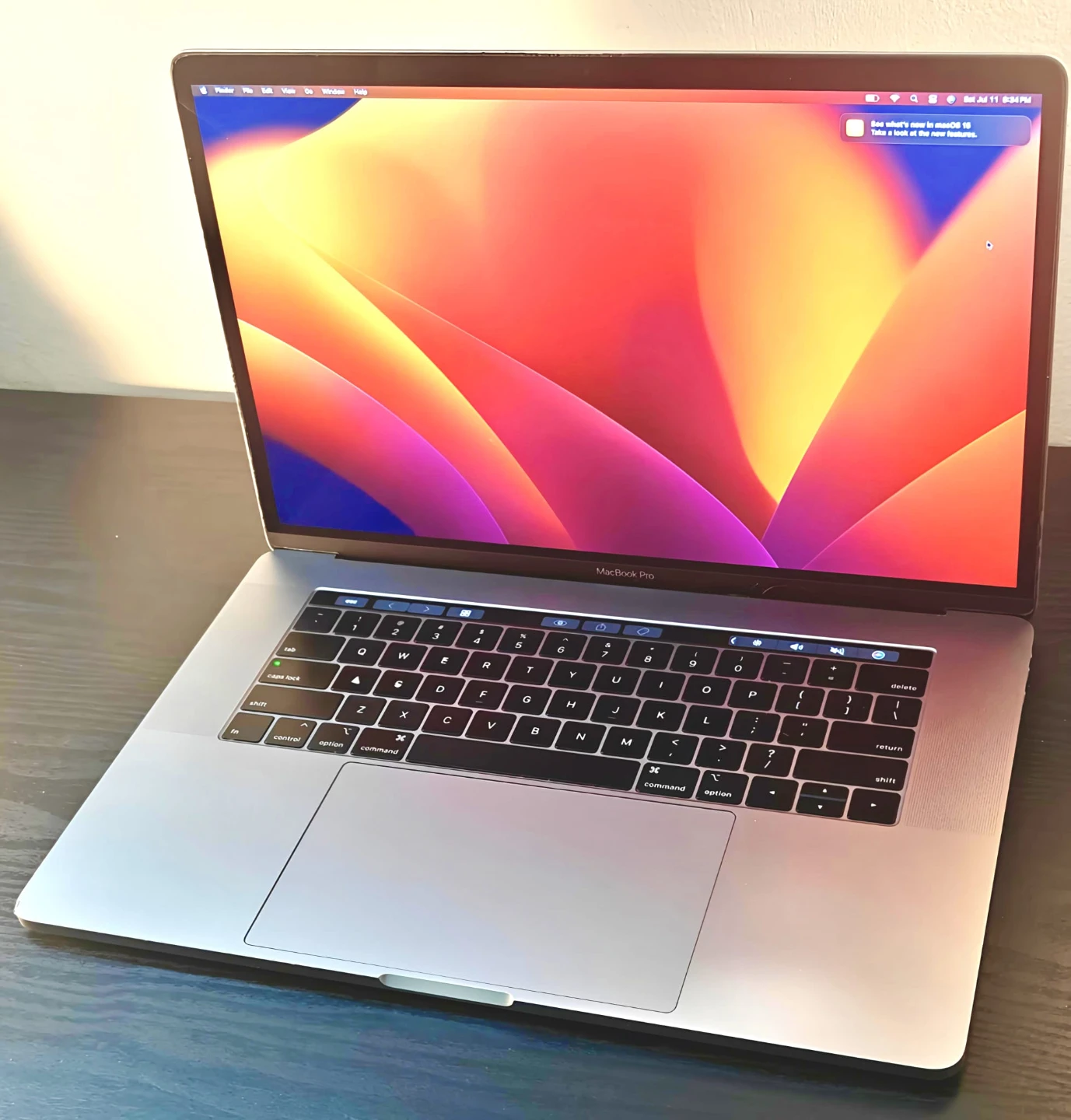 MacBook Pro 15" 2019 i7 | 16GB RAM | 256GB SSD | Touch Bar