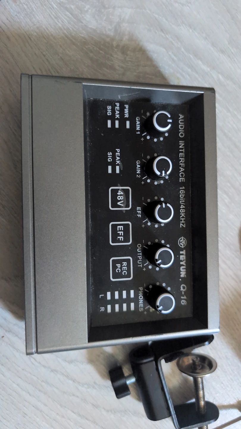 TEYUK Q-16 Audio Interface & Audio-Technica at2020 Microphone - photo 3