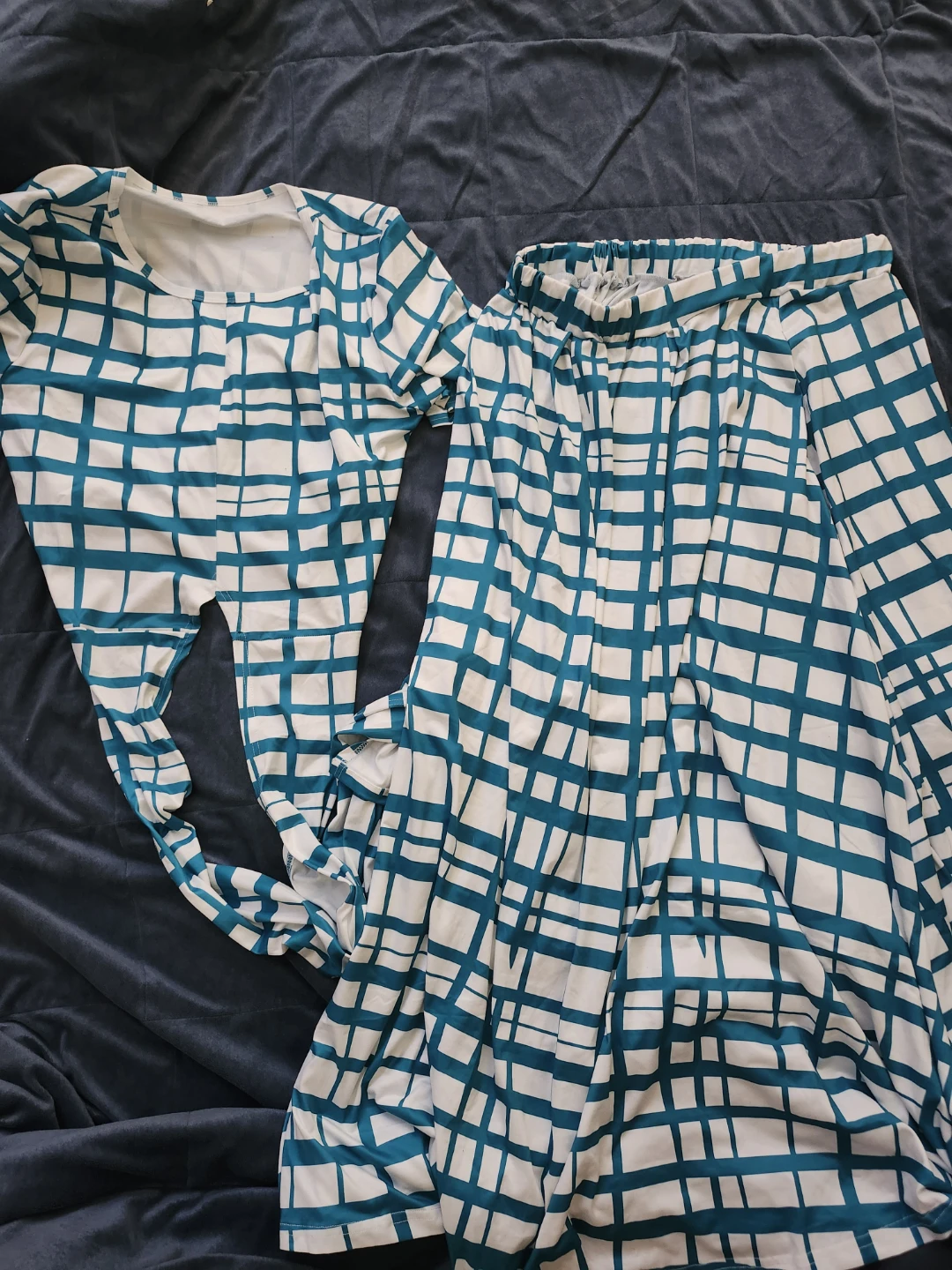 Women's Blue and White Plaid top and skirt (size 3X)