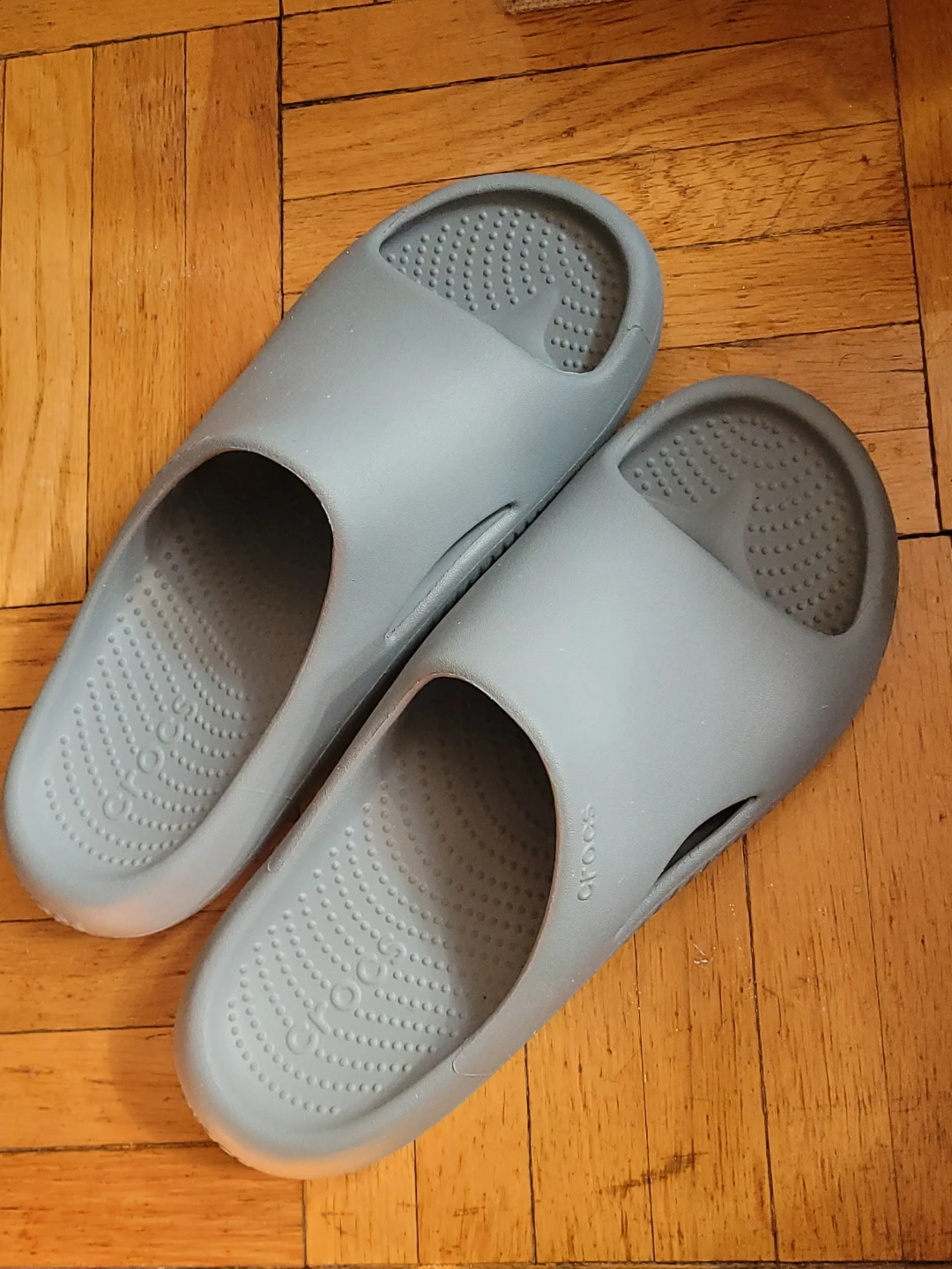 Crocs slides - Men's size 10