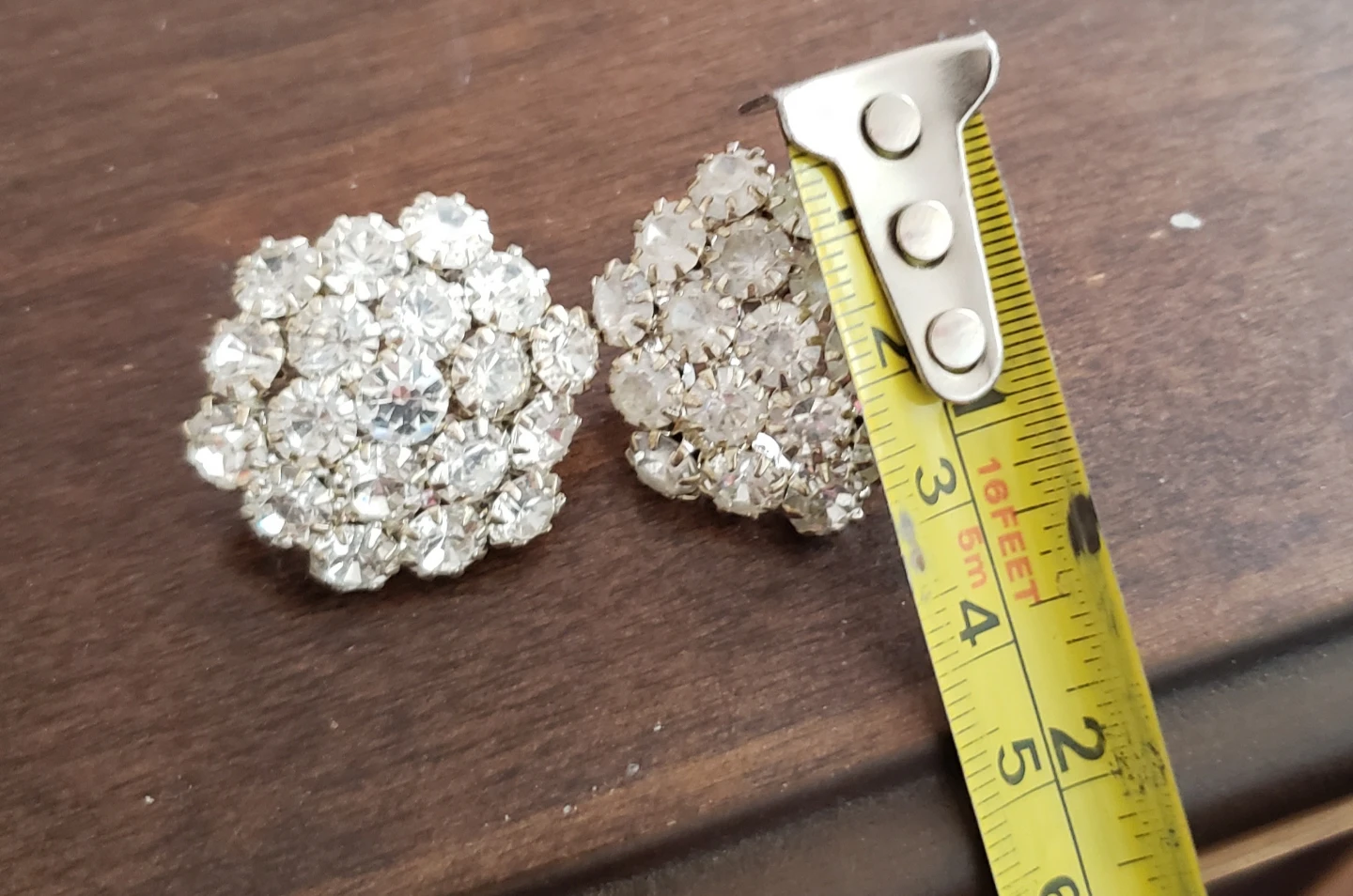 Vintage Rhinestone Flower Cluster  Earrings. - photo 4