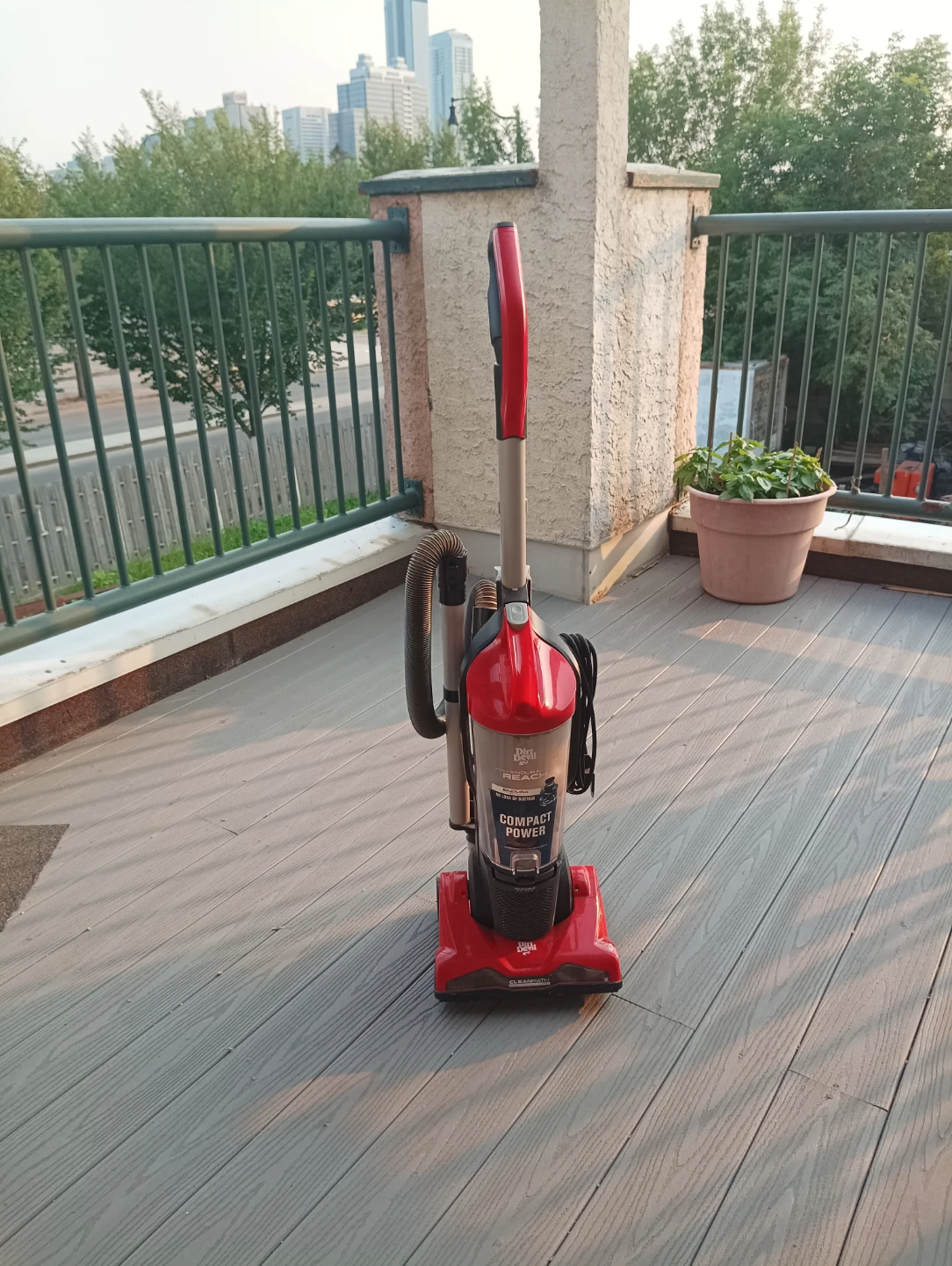 Vacuum (Dirt Devil)