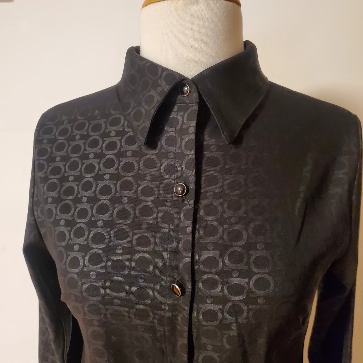 Black tonal geometric shirt dress