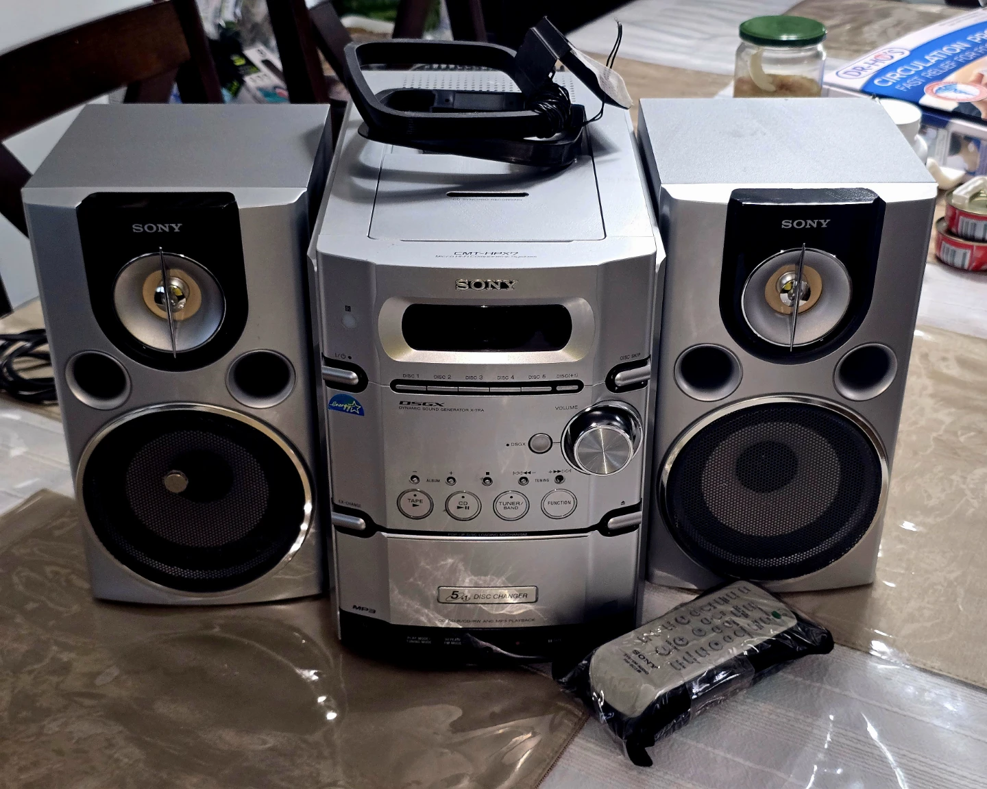 Sony CMT-HPS7 Micro Component System with Speakers