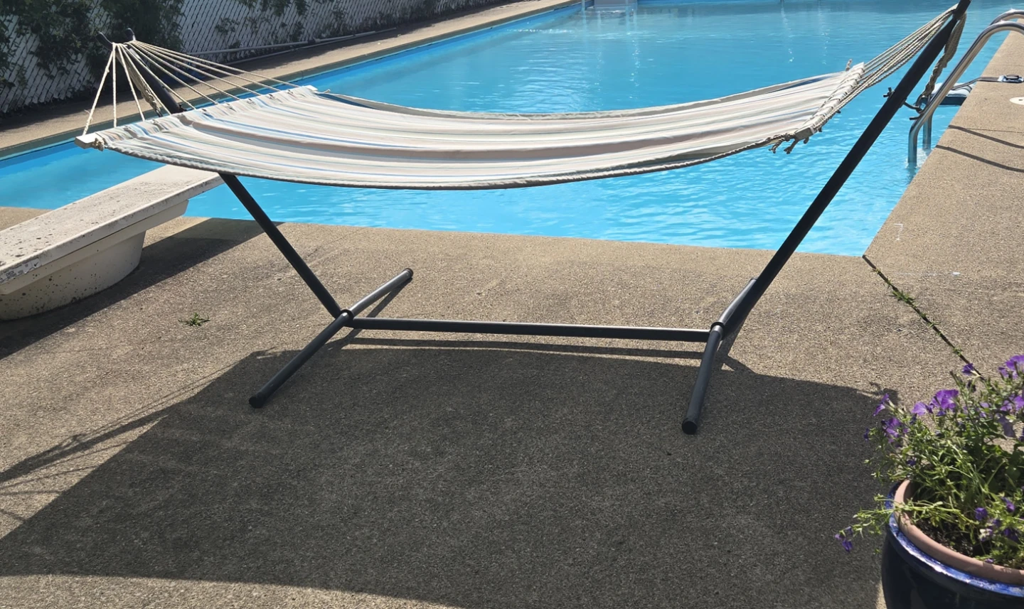 Steel Hammock stand and hammock. - photo 2