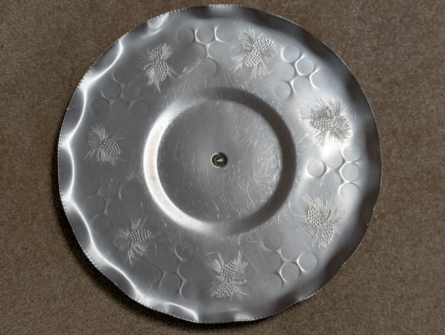 Vintage 15" Hammered Aluminum Pinecone Serving Tray on Pedestal - photo 3