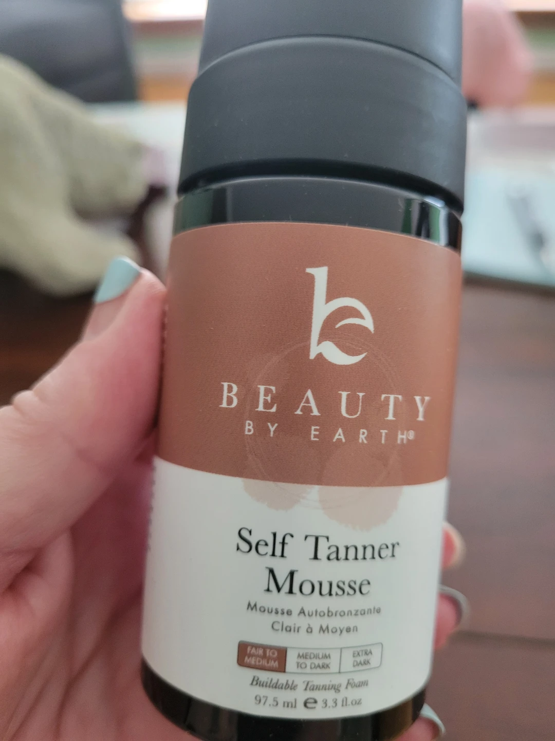 Beauty by Earth Self Tanner Mousse - Medium to Dark - photo 2