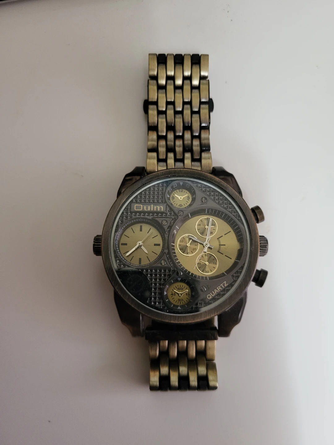 Oulm Quartz Watch - Multi-Dial