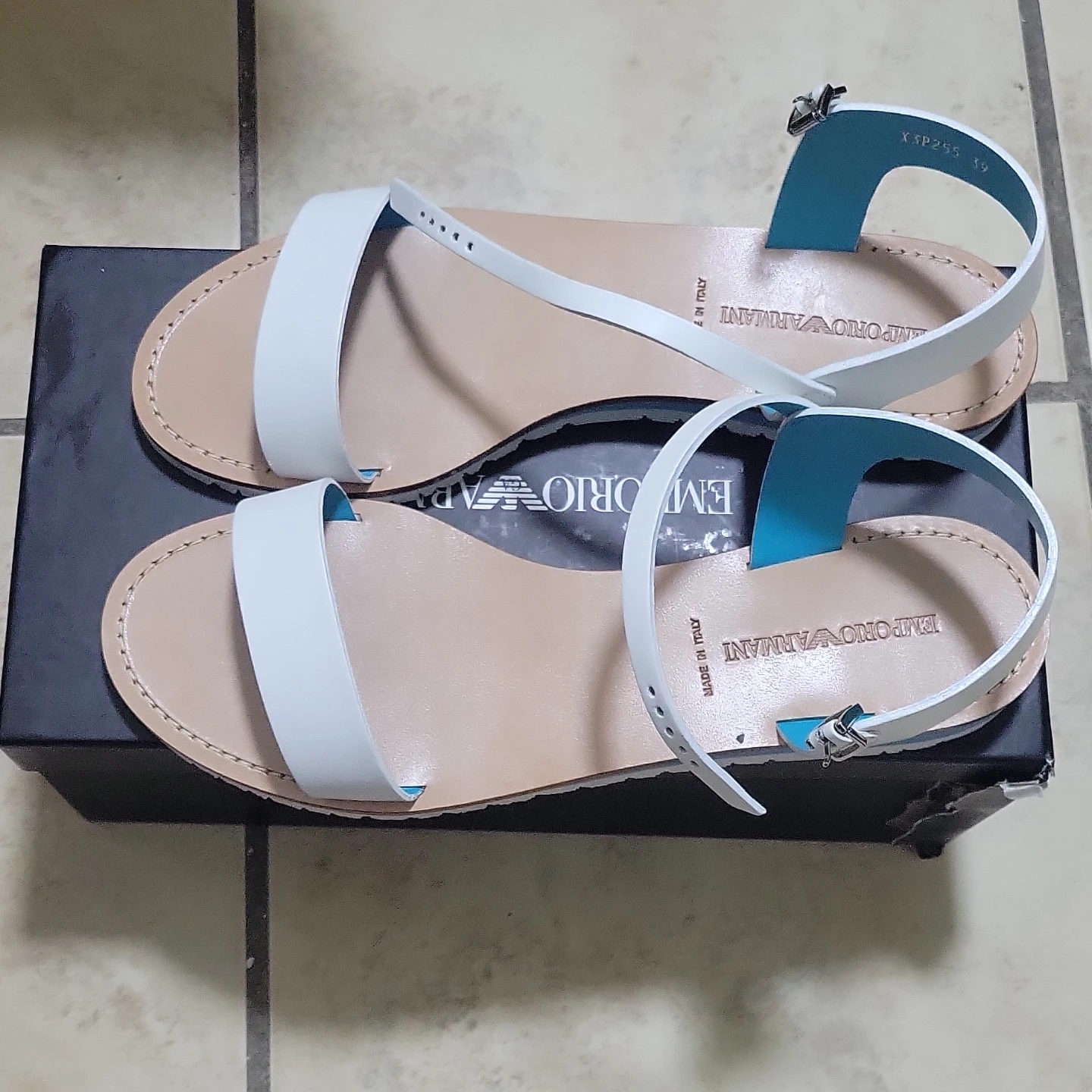 Emporio Armani White & Blue Leather Sandals - photo 3