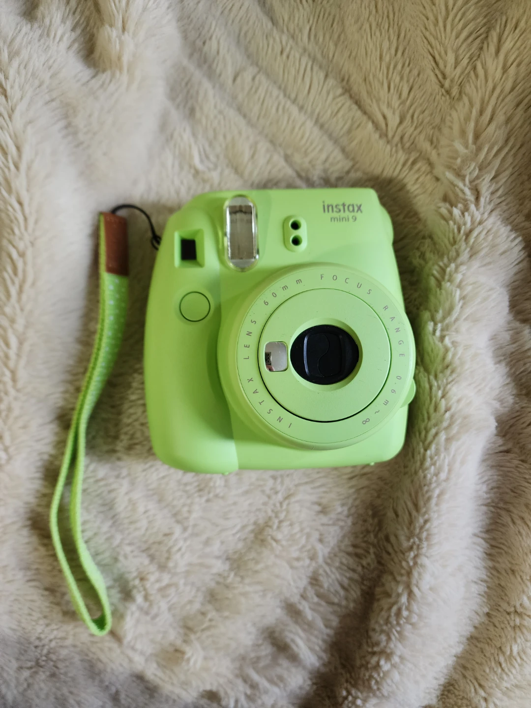 Fujifilm Instax Mini 9 Camera - photo 2