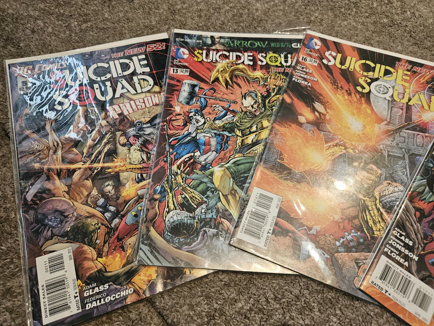 DC Comics Suicide Squad Comic Books Lot - photo 3