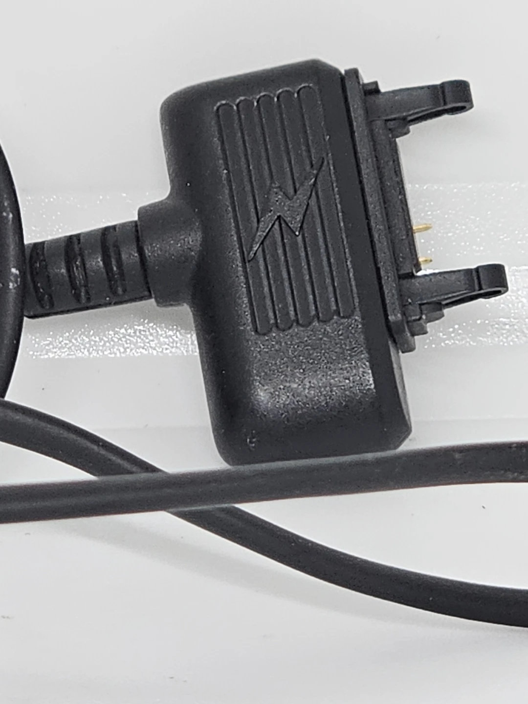 Sony Ericsson Standard Charger CST-60 - photo 2