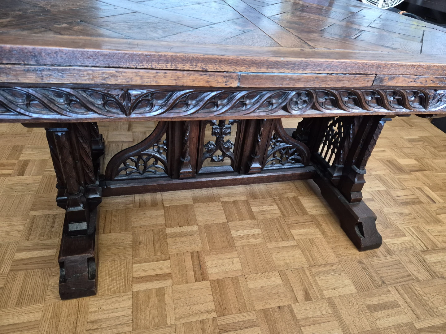 150 year old French Antique hand carved dinning table - photo 4