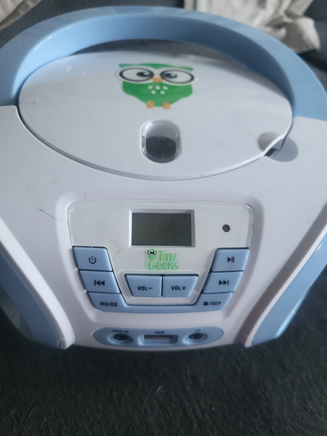Tiny Geeks Tunes CD Player