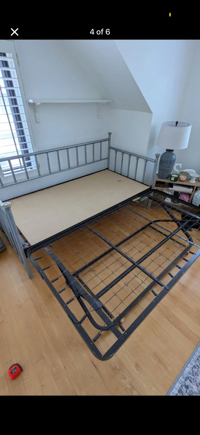 Metal Daybed with Trundle and Mattresses - photo 4