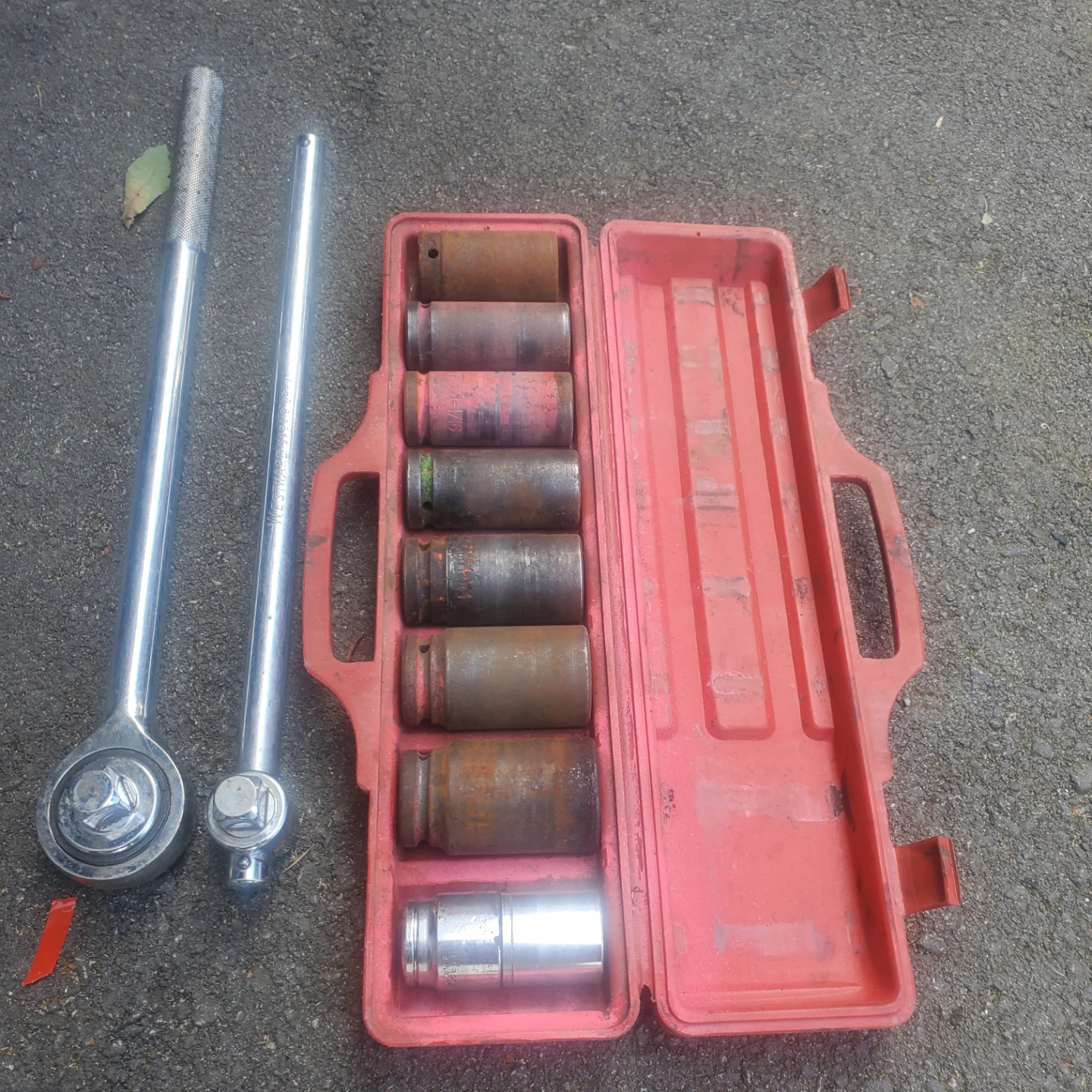 2 pc Breaker Bar Set with Sockets - photo 2