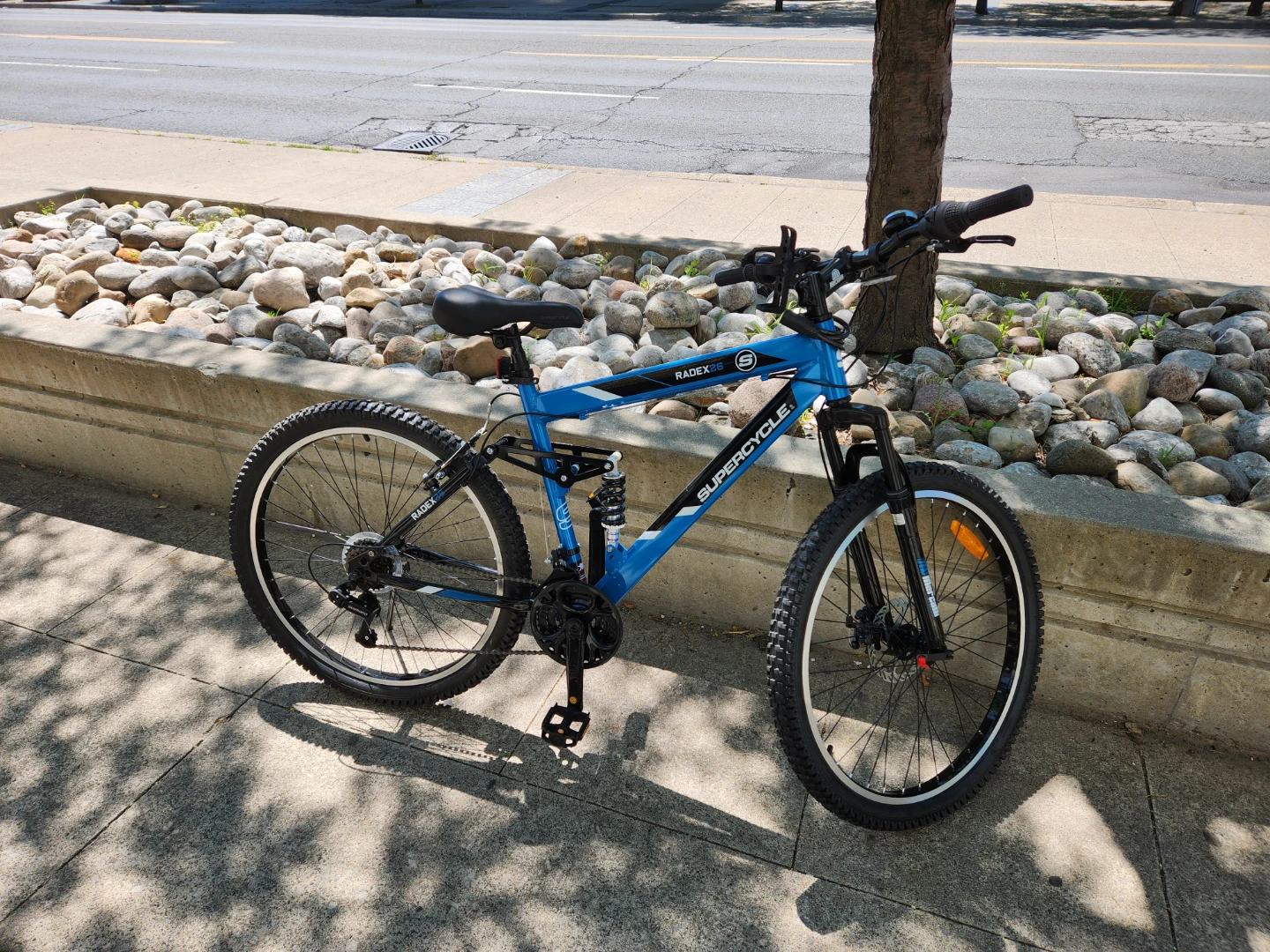 95% New Supercycle RADEX26 Mountain Bike