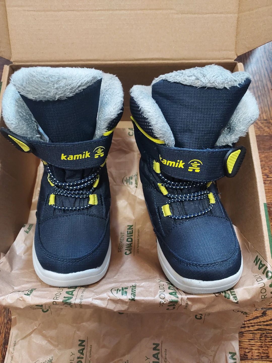 Kamik Toddler Waterproof Winter Boots Size 8