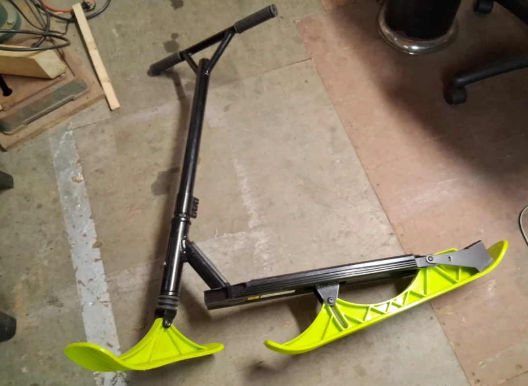 STIGA  Snow Scooter