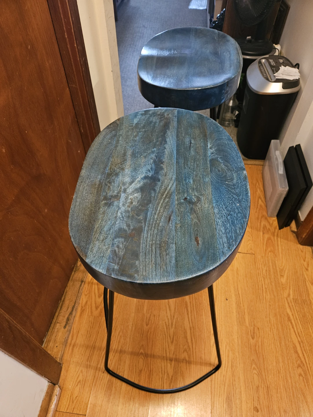 Set of 2 Blue Wooden Top Bar Stools - photo 3