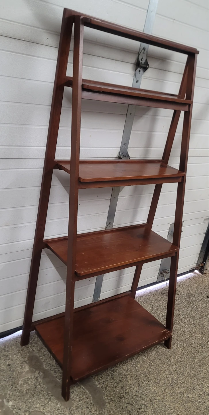 Wooden Ladder Shelf - photo 3