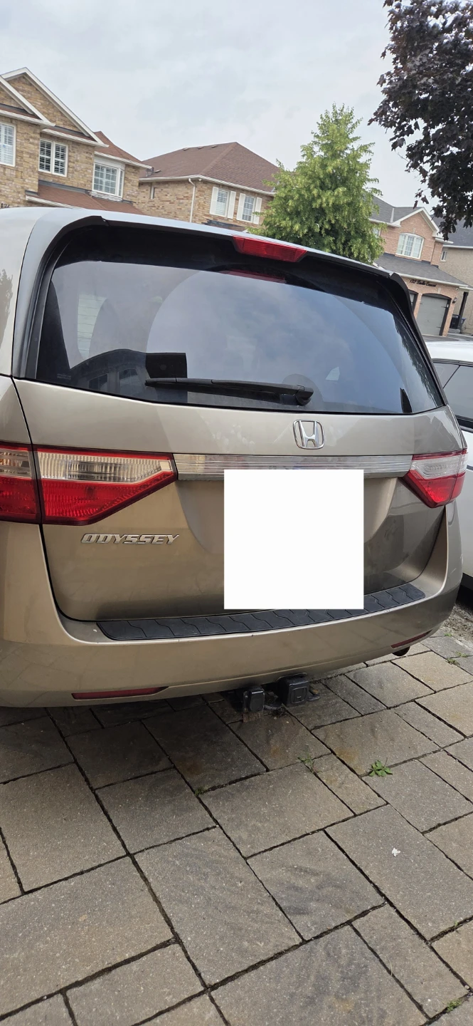 Honda Odyssey Minivan - photo 2