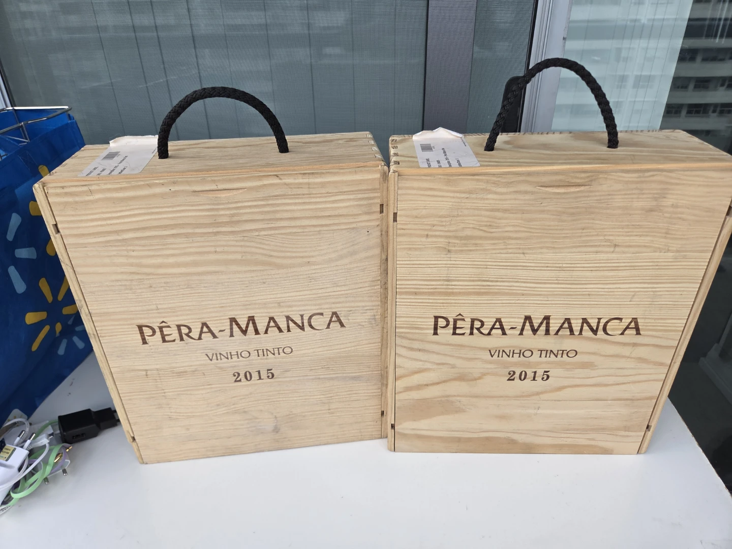 Pera Manca 2015 Vinho Tinto Wooden Crate